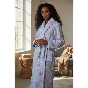 Adonna Bathrobe, Size Medium, Soft And Comfy, Warm